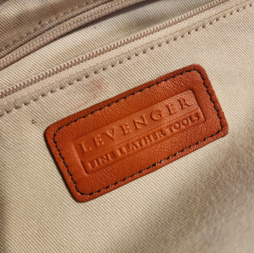 Levenger Tote/Bucket Handbag with Detachable Mini no Companion Handle - Picture 5 of 9